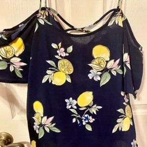 Kaileigh Valette Cold Shoulder Blouse - S